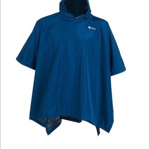 NWT Sierra Designs Youth Poncho- Blue